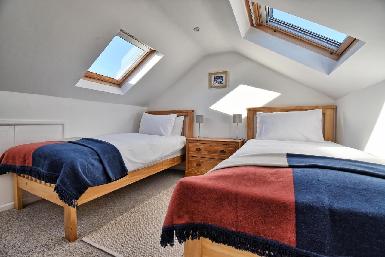 Spindrift - Views Of Chesil Beach Dog Friendly Уеймут Екстериор снимка